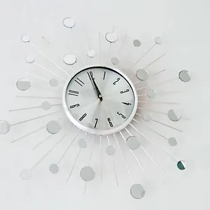  Проживание в семье Grey