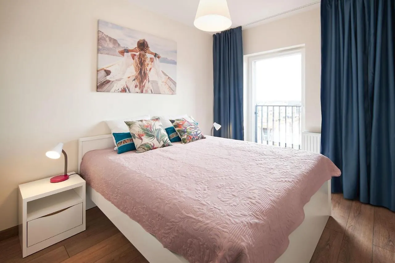 Symphony City Square Aparthotel Вроцлав